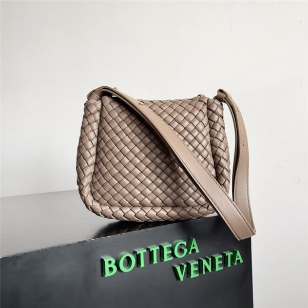 Bottega Veneta mini cobble shoulder bag - Image 6