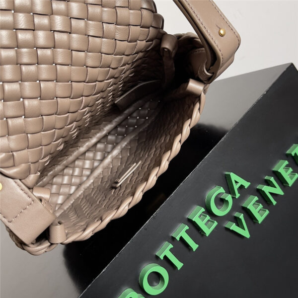 Bottega Veneta mini cobble shoulder bag - Image 7