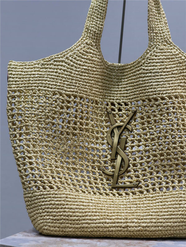 ysl Icare maxi shopping tote bag - Image 4