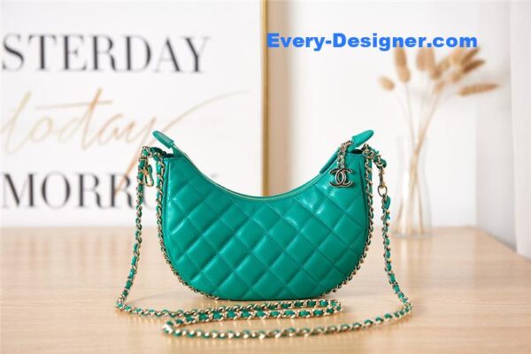 CC small hobo bag green - Image 3