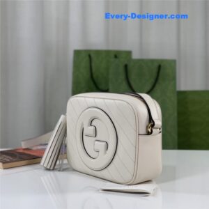 Gucci Blondie small shoulder bag