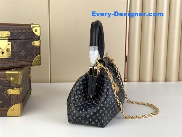 louis vuitton lv monogram clutch bag - Image 8