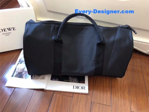 Chanel logo luggage bag - Image 3