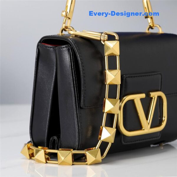 valentino V logo bag in grained calfskin - Image 4