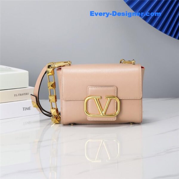 valentino V logo bag in grained calfskin - Image 4