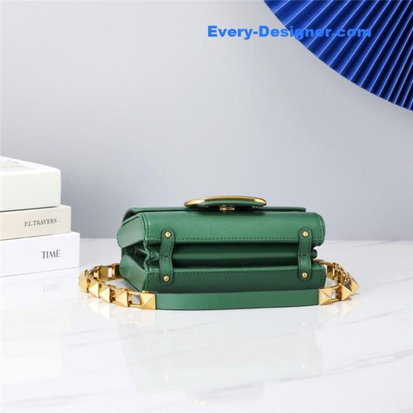 valentino V logo bag in grained calfskin - Image 3