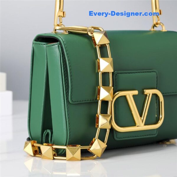 valentino V logo bag in grained calfskin - Image 4