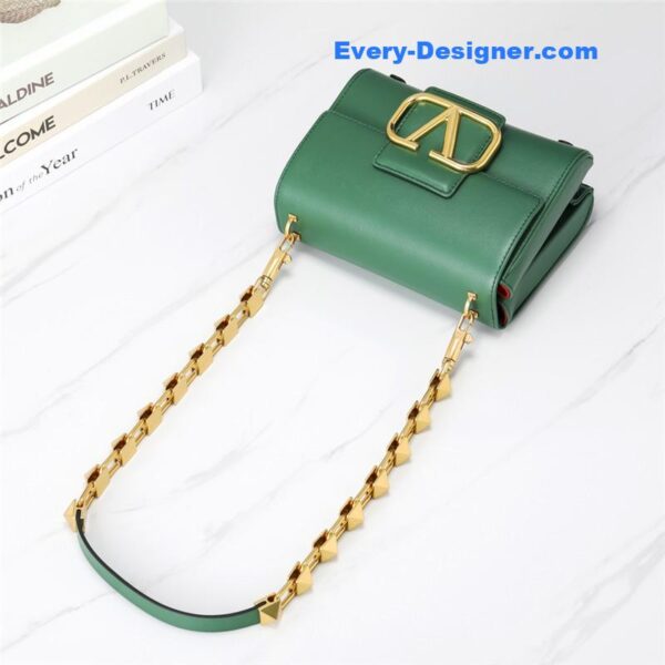 valentino V logo bag in grained calfskin - Image 5