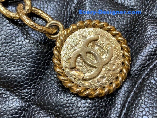 Chanel Classic Vintage Caviar Leather Hilton Bag - Image 3