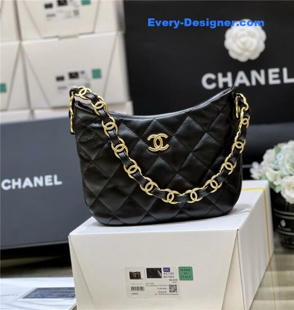 Chanel hobo hippie bag - Image 3