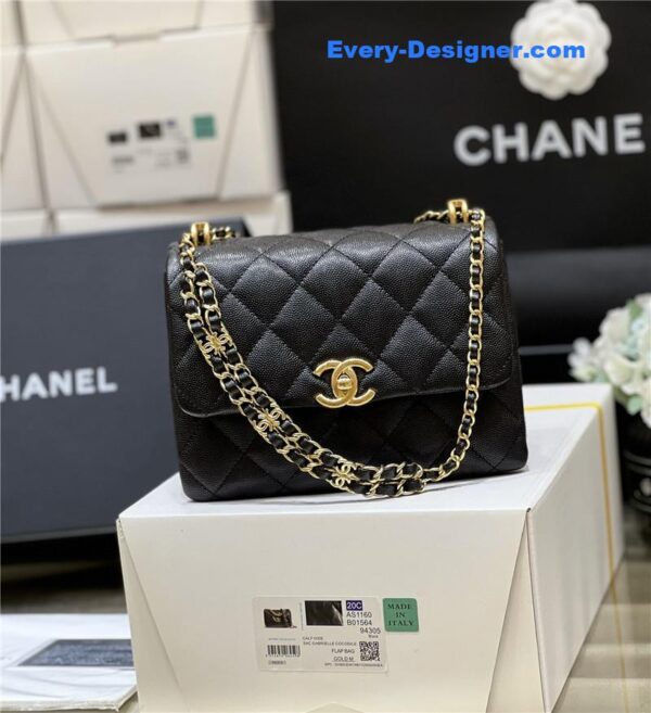 Chanel leather cf shoulder bag - Image 6