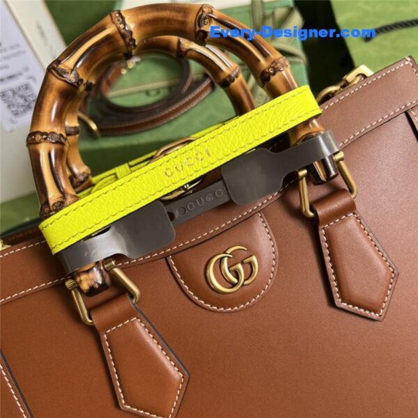 Gucci Diana medium handbag - Image 5