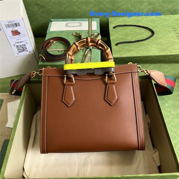 Gucci Diana medium handbag - Image 6