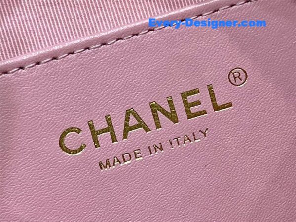 Chanel hobo hippie bag - Image 5
