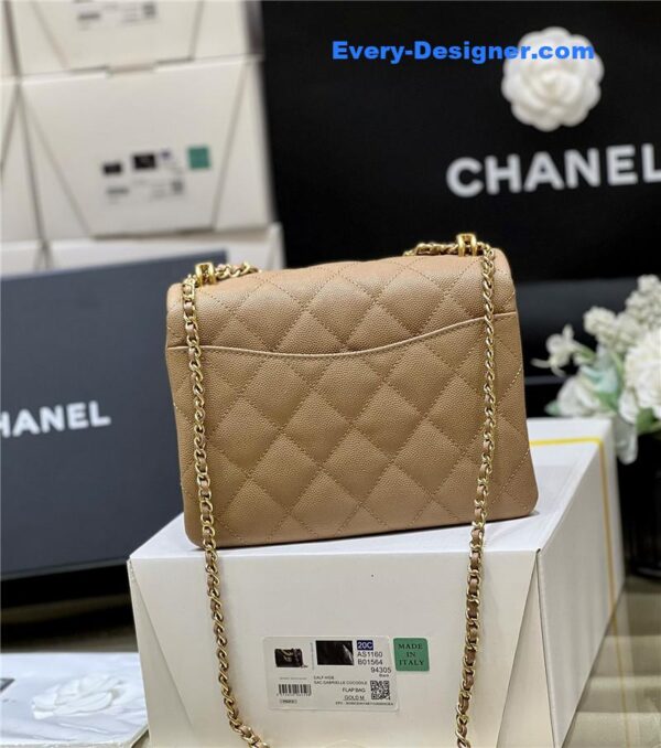 Chanel leather cf shoulder bag - Image 7