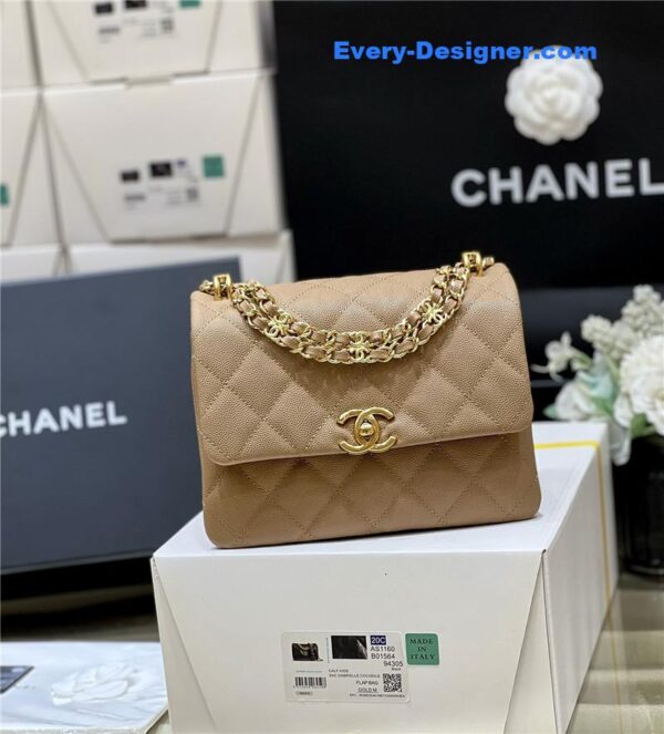 Chanel leather cf shoulder bag - Image 8