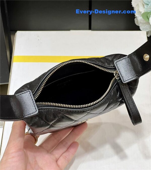 Chanel new sheepskin pouch - Image 2