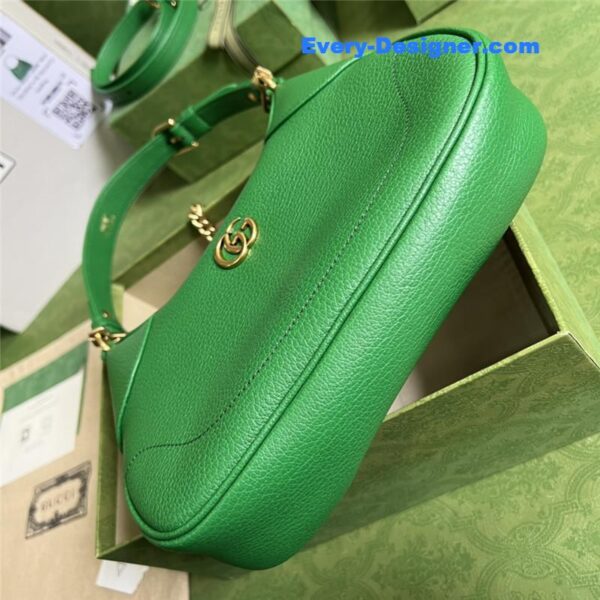 Gucci small crescent shoulder bag - Image 2