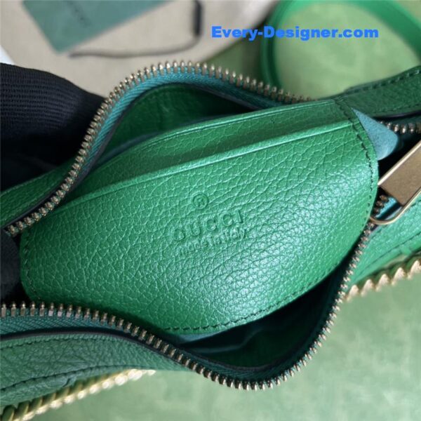 Gucci small crescent shoulder bag - Image 4