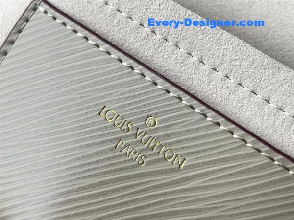 louis vuitton LV twist medium bag - Image 5