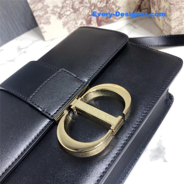 louis vuitton lv capucines small taurillon leather bag - Image 6