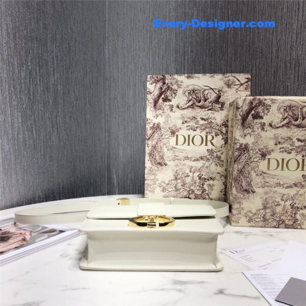 dior 30 montaigne bag white box - Image 3