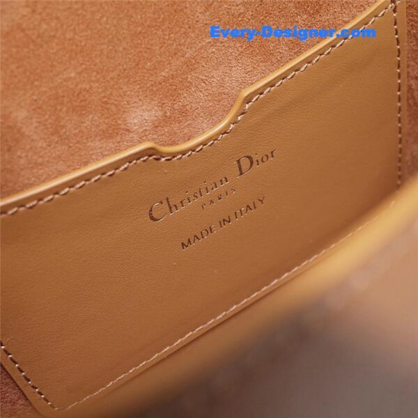 medium dior bobby bag - Image 6
