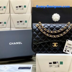 Chanel classic jumbo bag
