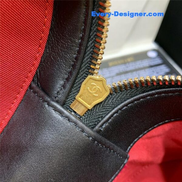 Chanel limited edition bucket bag - Image 4