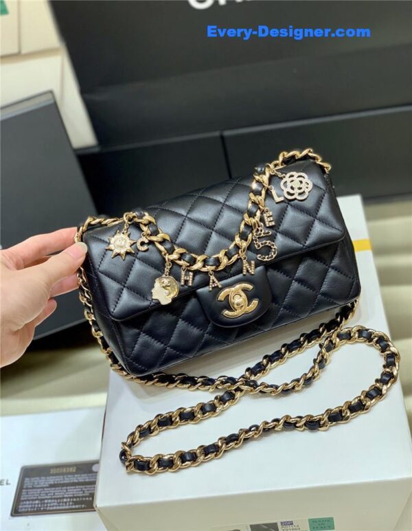 Chanel cf logo flap bag - Image 7