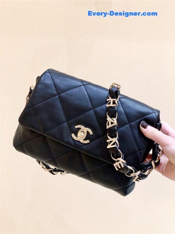 Chanel letter logo hobo bag - Image 4