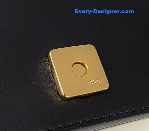 fendi chain wallet - Image 3
