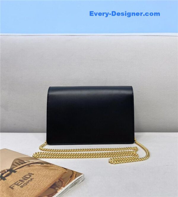 fendi chain wallet