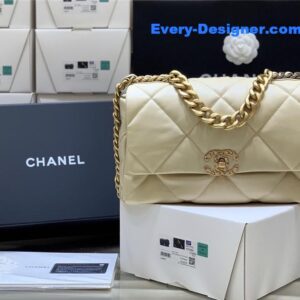 Chanel 19 bag 30cm