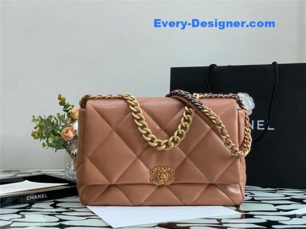 Chanel 19 flap bag - Image 5