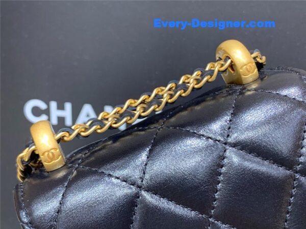 Chanel gold beads mobile phone bag - Image 5