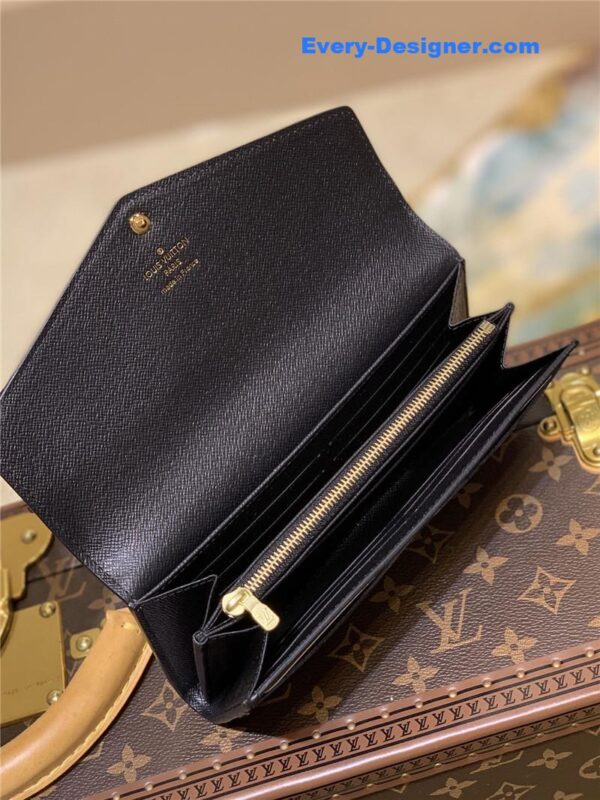 louis vuitton lv sarah wallet monogram - Image 9