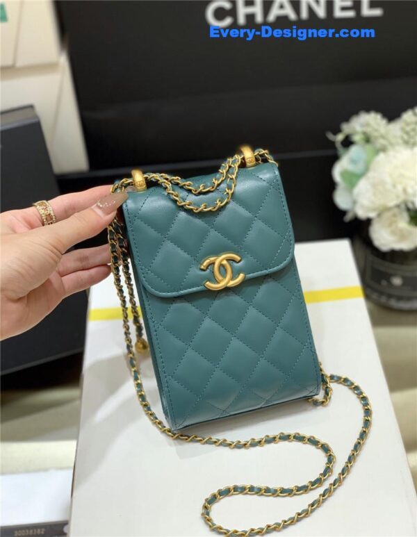 Chanel gold beads mobile phone bag - Image 3