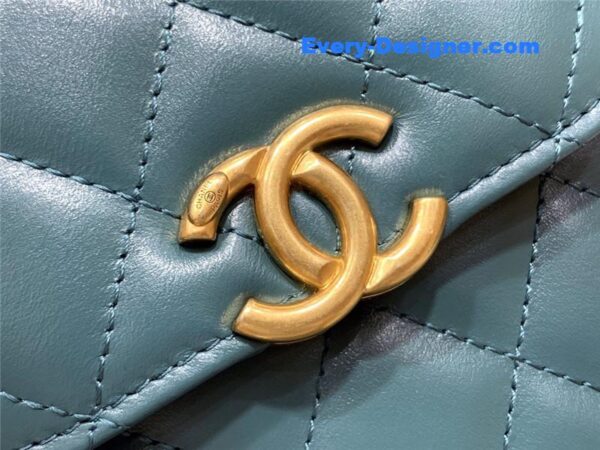 Chanel gold beads mobile phone bag - Image 8