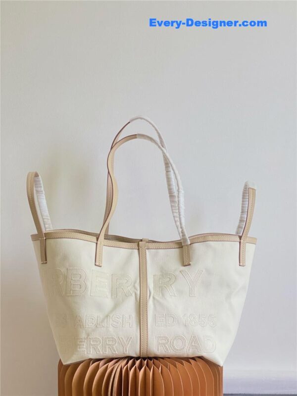 burberry beach tote bag - Image 7