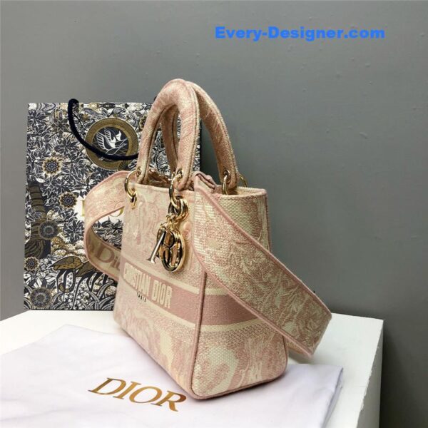 dior medium lady d-lite bag - Image 9