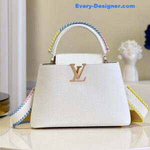 louis vuitton lv capucines mm taurillon leather bag