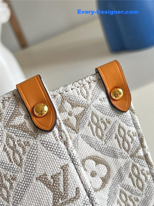 louis vuitton lv monogram onthego tote bag - Image 9