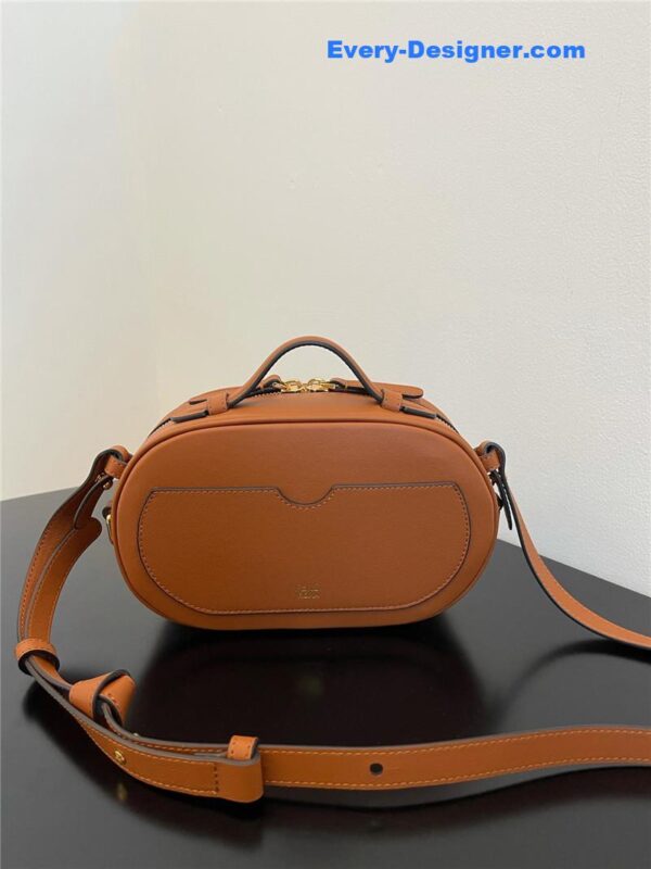 fendi logo suede camera bag - Image 5
