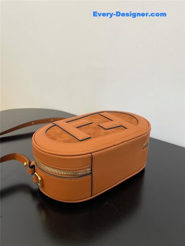 fendi logo suede camera bag - Image 7