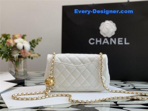 Chanel flap bead chain bag - Image 4