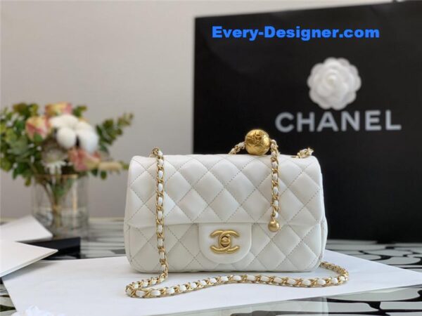 Chanel flap bead chain bag - Image 2