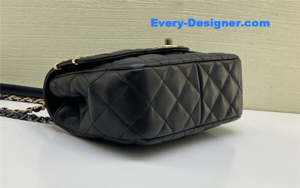 Chanel badge cf metal decorative chain bag large - Image 7
