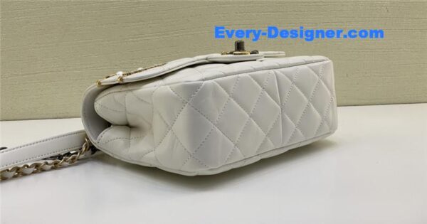 Chanel badge cf metal decorative chain bag large - Image 5