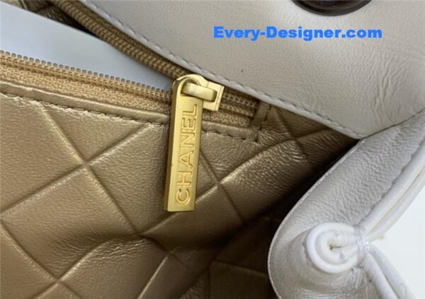 Chanel badge cf metal decorative chain bag large - Image 6